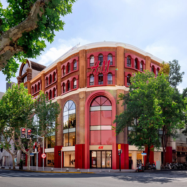 H&M风格之邸焕新启幕，以沉浸式时尚地标升级中国零售布局