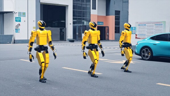 全球首款商业可售混动架构人形机器人量产 开普勒开启产业化新篇章