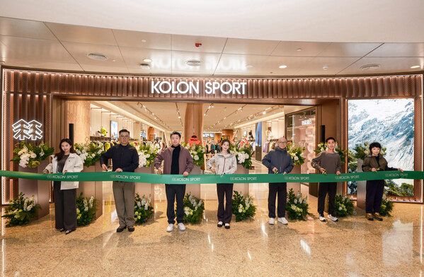 可隆KOLON KRAFT旗舰店启幕深圳万象城 品牌代言人刘诗诗现场首穿演绎「驭马迎风」新春限定系列-CXOUNION