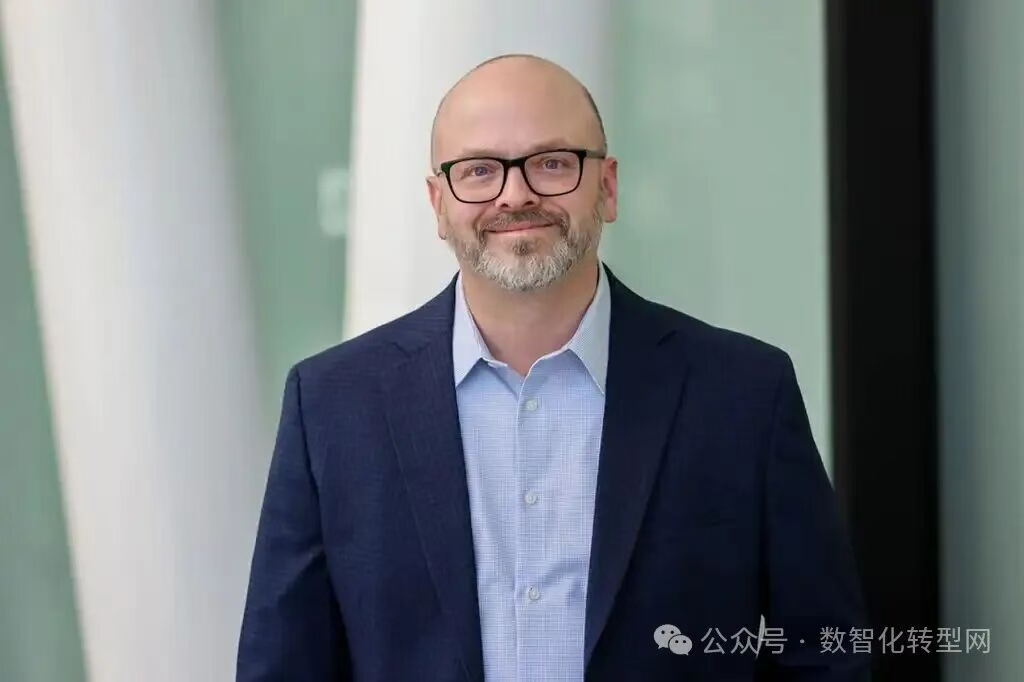 【Cxo访谈】Black & Veatch CDTO迈克·亚当斯：如何让人工智能专业知识在员工所有者中实现民主化？