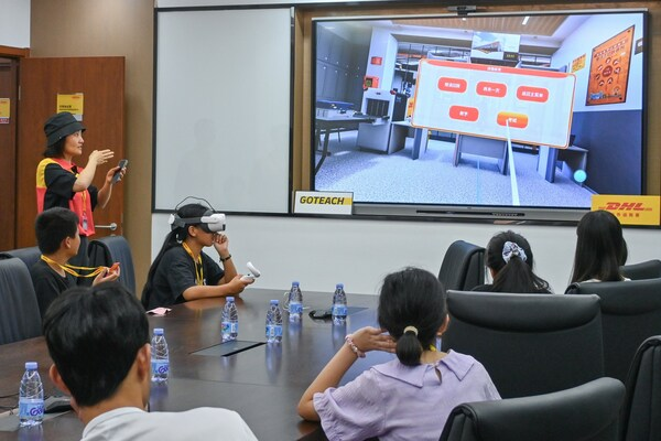 DHL集团庆祝"推动青年就业"项目十五周年，将全球青年合作计划延续至2030年-CXOUNION