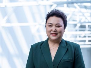 小鹏总裁王凤英：定战略，做好一件事就够了
