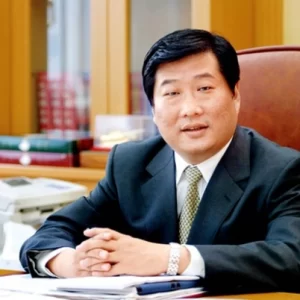 【风采】第十四届全国政协委员，山东重工集团有限公司党委书记、董事长、总经理，潍柴控股集团有限公司董事长谭旭光