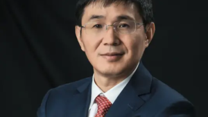 隆基绿能科技股份有限公司董事长钟宝申