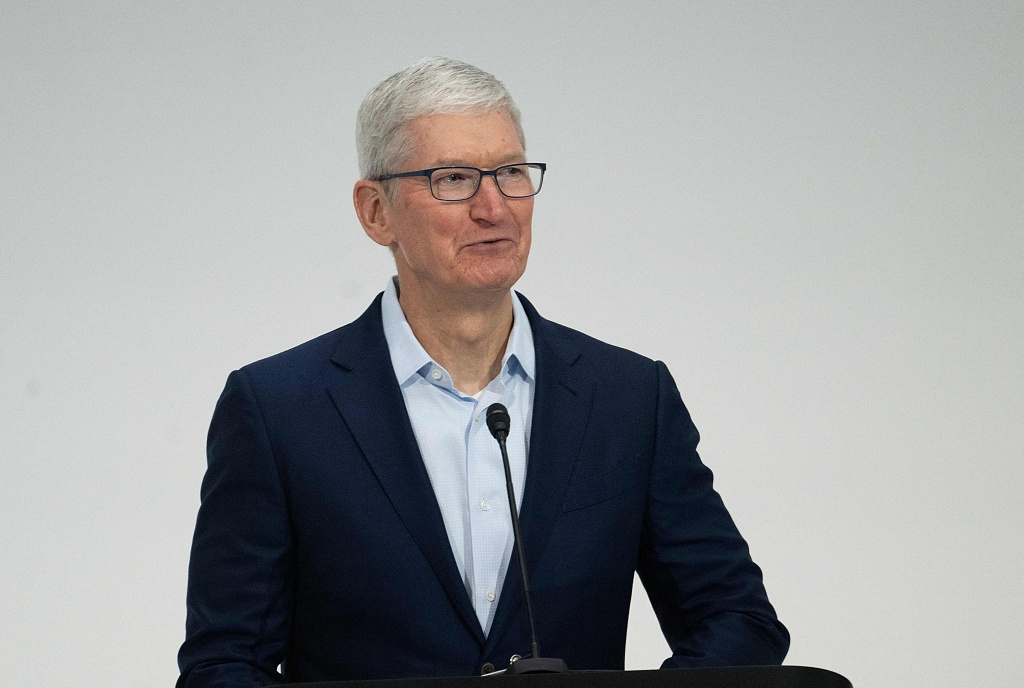 【动向】苹果公司CEO蒂姆・库克：苹果正大量投资生成式人工智能