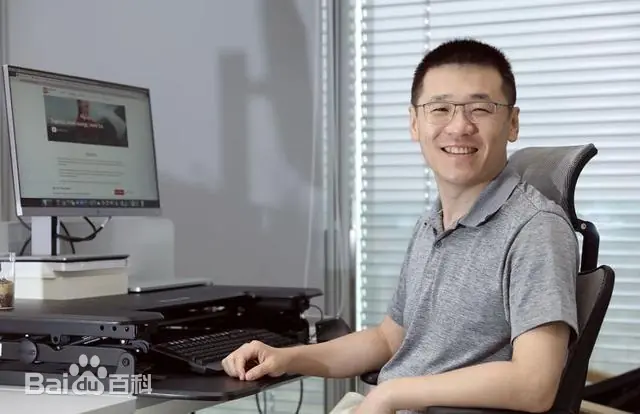 【CEO风采】拼多多联合创始人、董事长陈磊