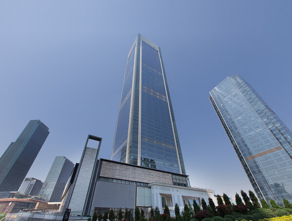 重庆尼依格罗酒店呈献八周年庆典