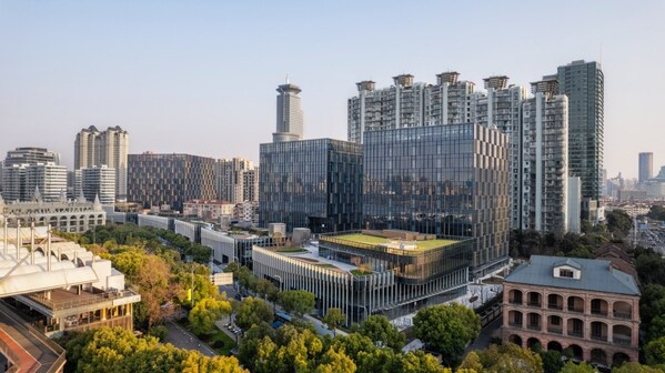 新岸商业中心荣登"最受期待商业体"榜单-CXOUNION