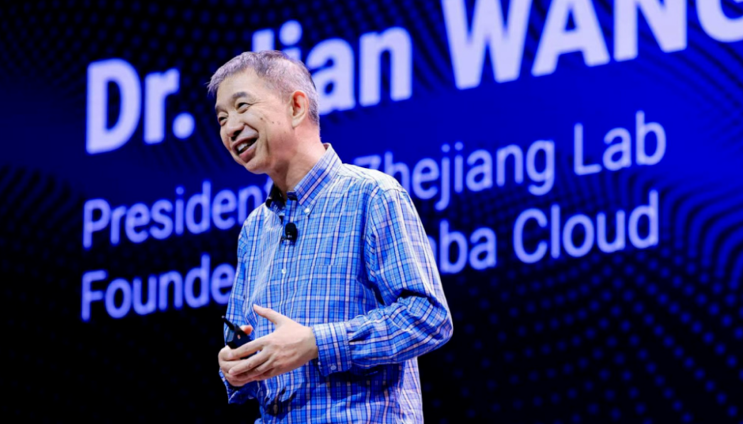 AI说|中国工程院院士王坚：AI时代年轻人是创造者而不是适应者——CXOUNION