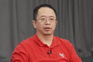 周鸿祎：流量和收入都会过去，只有一个东西是跟着用户走的，那就是他愿不愿意继续用你。